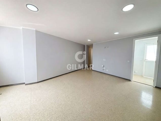 Byhus til salg i Granadilla de Abona - € 332.000 (Ref: 9860678)