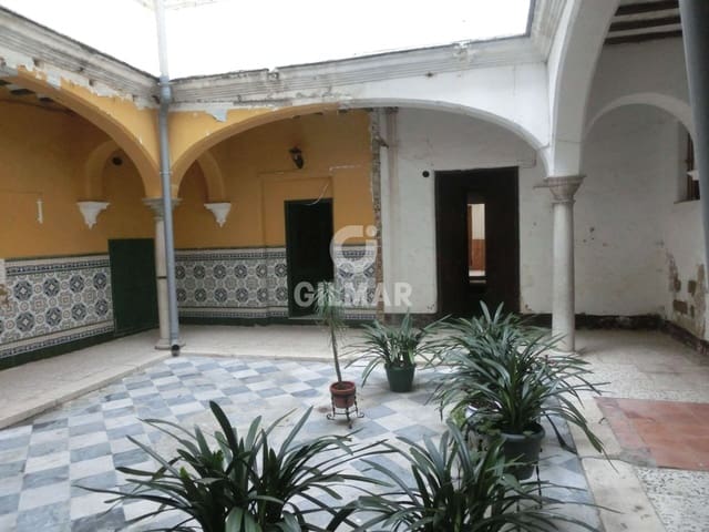 Huis te koop in El Puerto de Santa María - € 1.000.000 (Ref: 9860679)