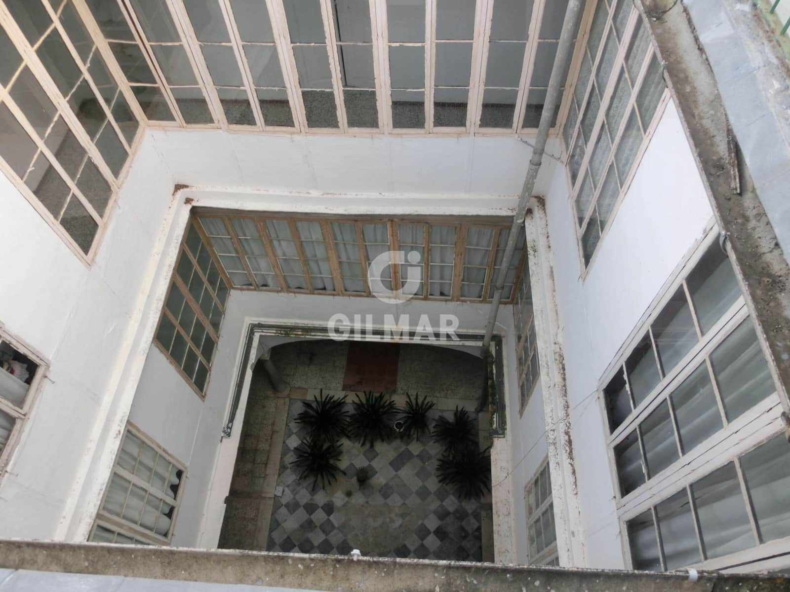 Townhouse for sale in El Puerto de Santa Maria - € 1,000,000 (Ref: 9860679)