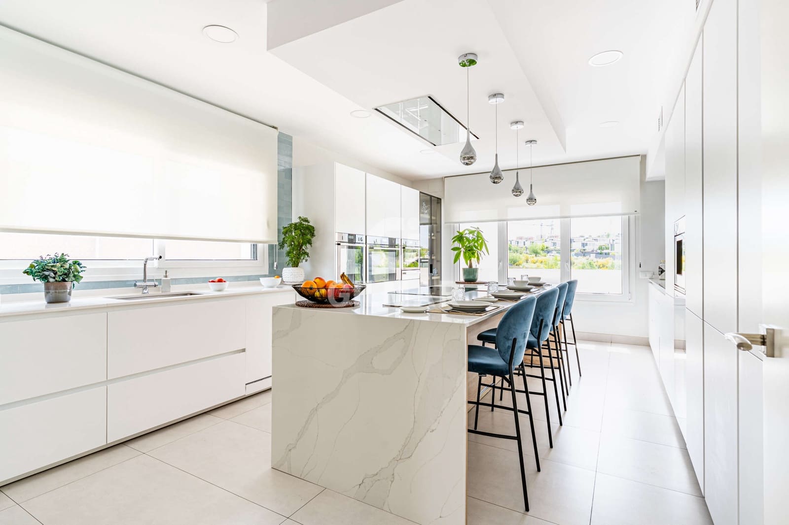 5 bedroom Villa for sale in Majadahonda with pool garage - € 1,799,500 (Ref: 9865954)