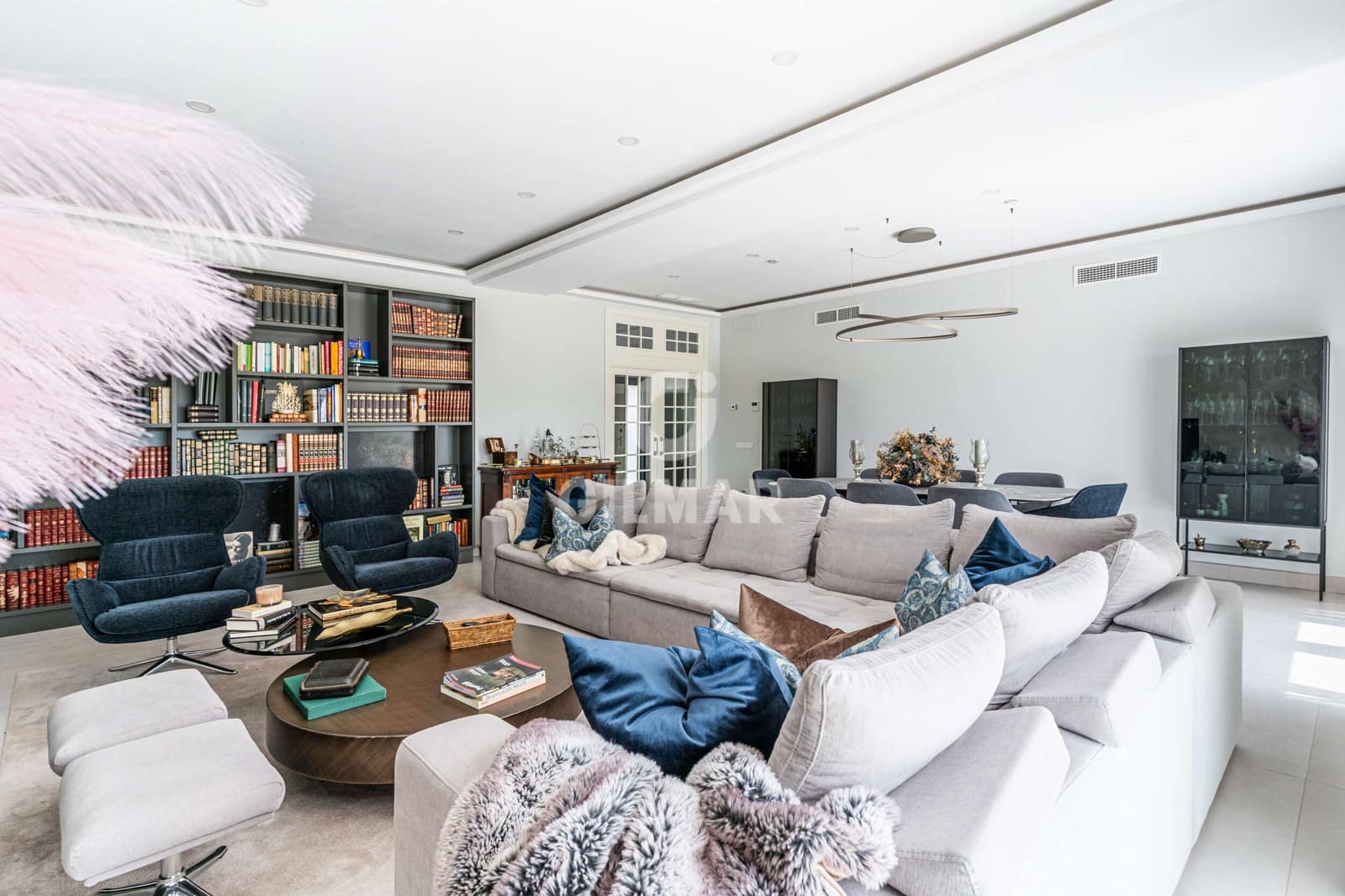 5 bedroom Villa for sale in Majadahonda with pool garage - € 1,799,500 (Ref: 9865954)