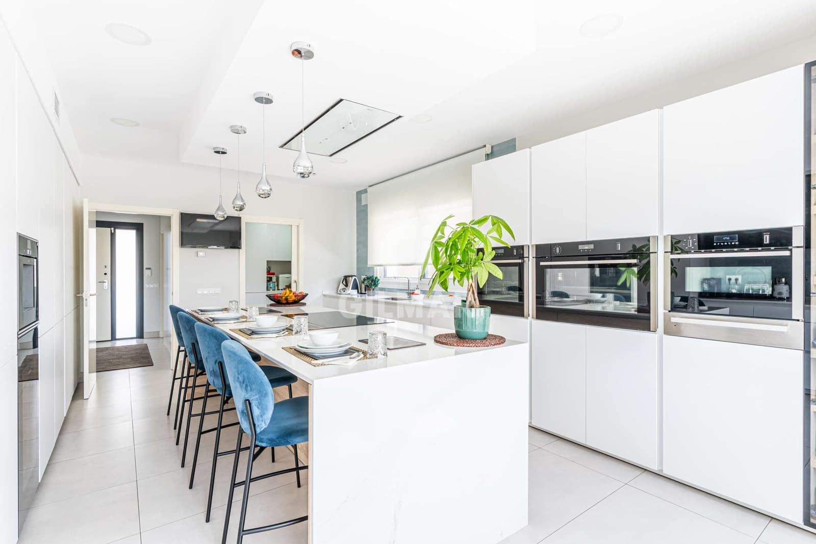 5 bedroom Villa for sale in Majadahonda with pool garage - € 1,799,500 (Ref: 9865954)