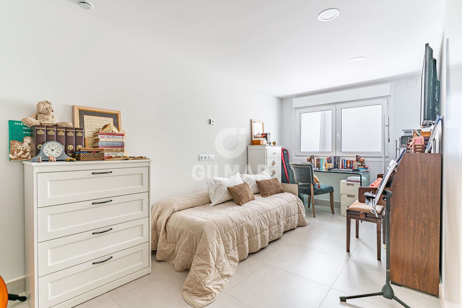 5 bedroom Villa for sale in Majadahonda with pool garage - € 1,799,500 (Ref: 9865954)