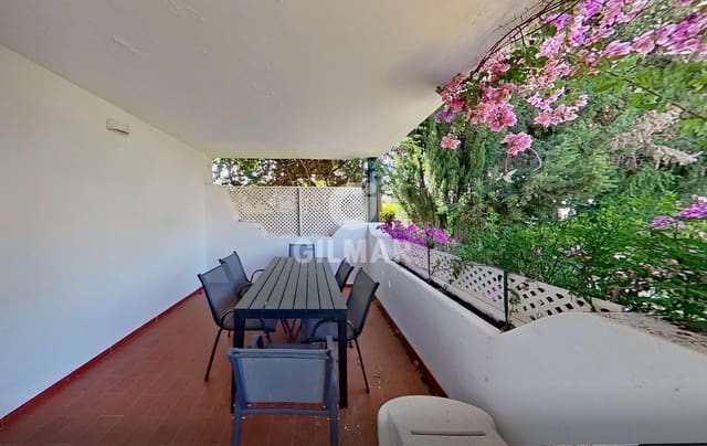 3 sypialnia Mieszkanie na sprzedaż w Sierra Blanca, Marbella z basenem - 615 000 € (Ref: 9866205)