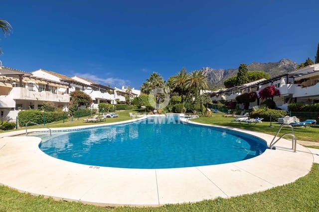 3 sypialnia Mieszkanie na sprzedaż w Sierra Blanca, Marbella z basenem - 615 000 € (Ref: 9866205)