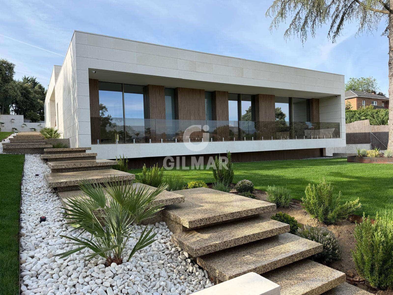 6 bedroom Villa for sale in Algete with pool garage - € 3,125,000 (Ref: 9866324)