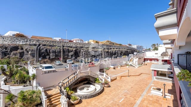 2 chambre Appartement à vendre à Telde avec piscine garage - 315 000 € (Ref: 9872287)