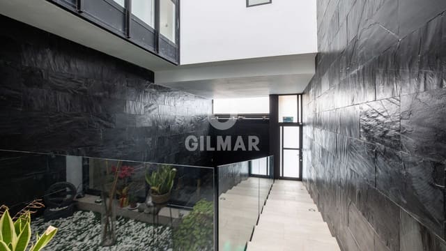 Pareado de 3 habitaciones en Tafira, Las Palmas de Gran Canaria en venta con garaje - 445.000 € (Ref: 9872288)