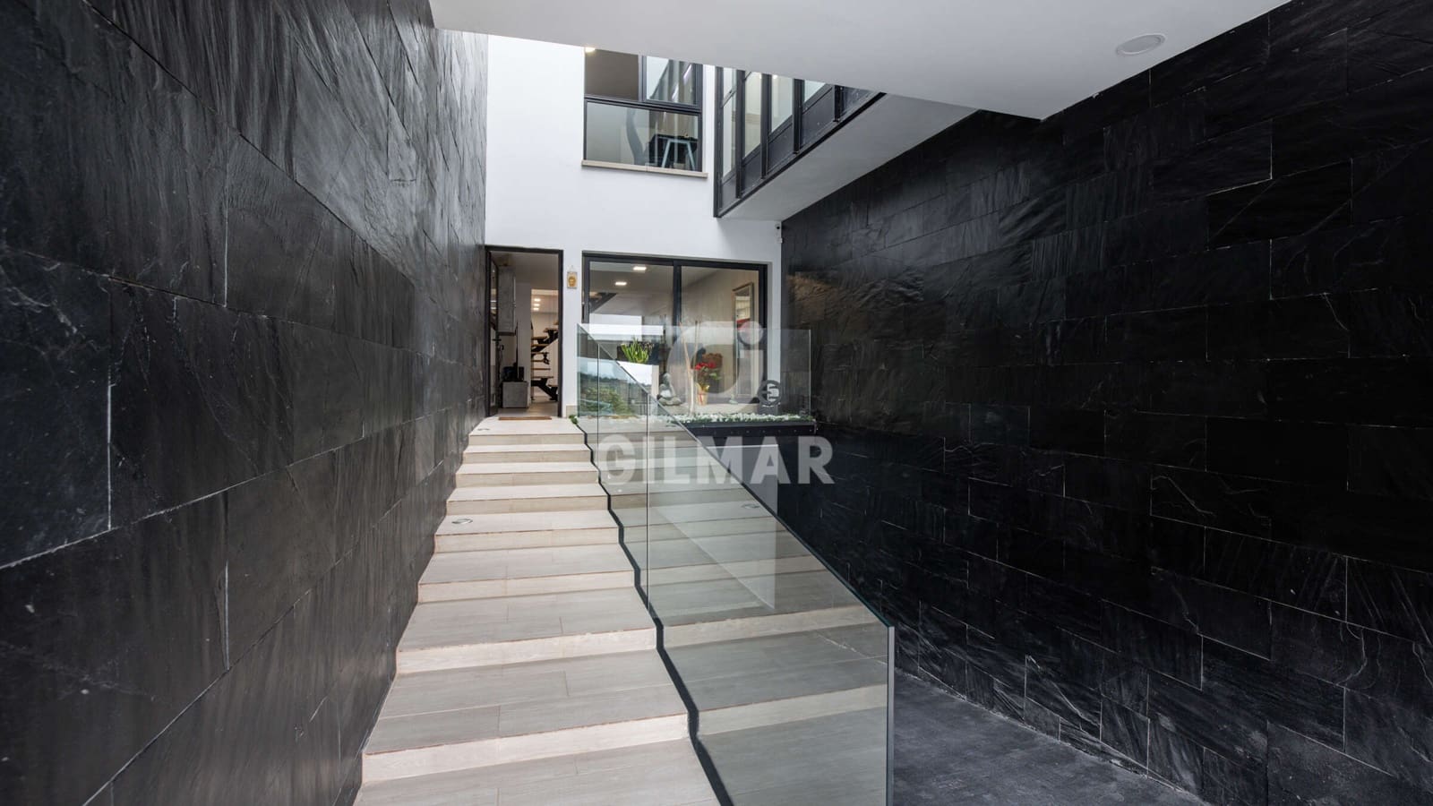 3 sypialnia Dom blizniak na sprzedaż w Las Palmas de Gran Canaria z garażem - 445 000 € (Ref: 9872288)