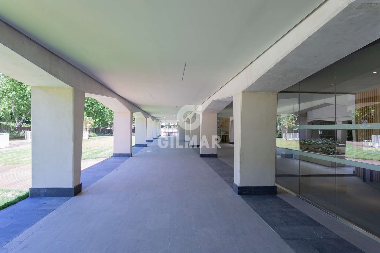 4 sovrum Lägenhet till salu i Madrid stad med pool - 1 725 000 € (Ref: 9872289)