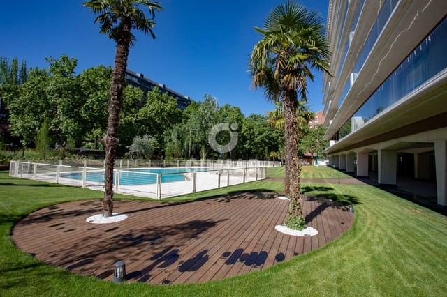 4 Zimmer Wohnung zu verkaufen in Mirasierra, Madrid Stadt mit Pool - 1.725.000 € (Ref: 9872289)
