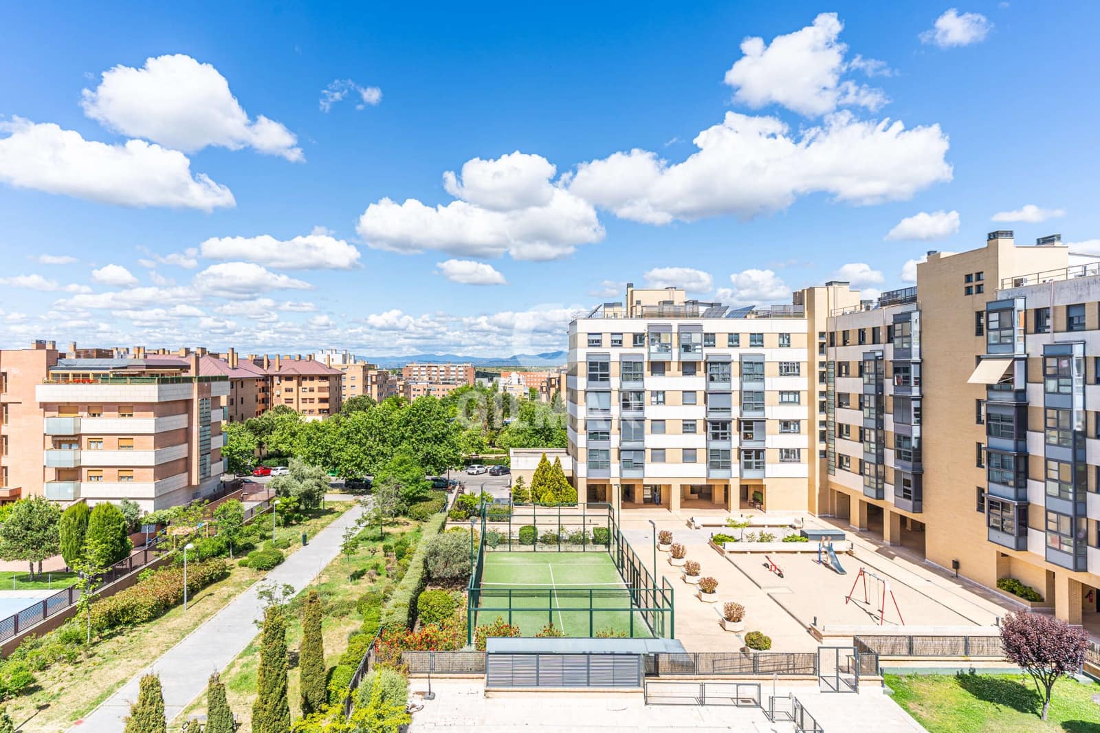 3 soveværelse Lejlighed til salg i Madrid by med swimmingpool garage - € 710.000 (Ref: 9874023)
