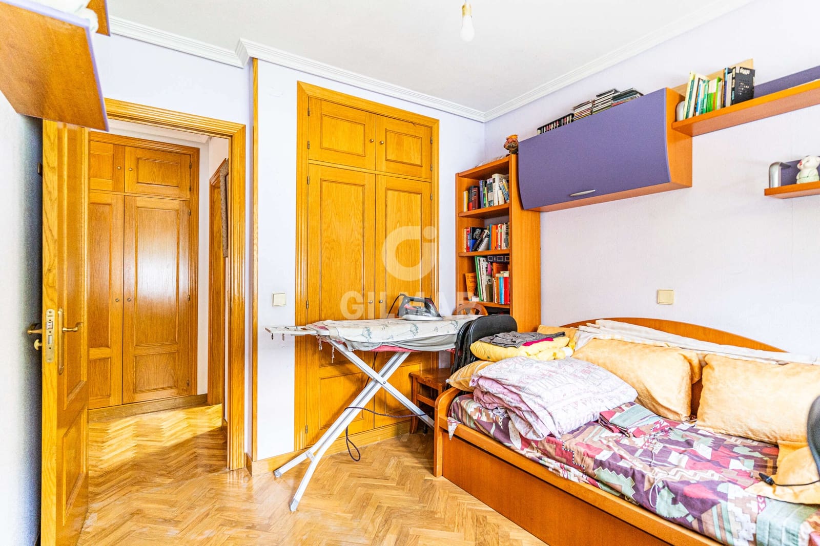 4 bedroom Terraced Villa for sale in Madrid city with garage - € 1,315,000 (Ref: 9874235)