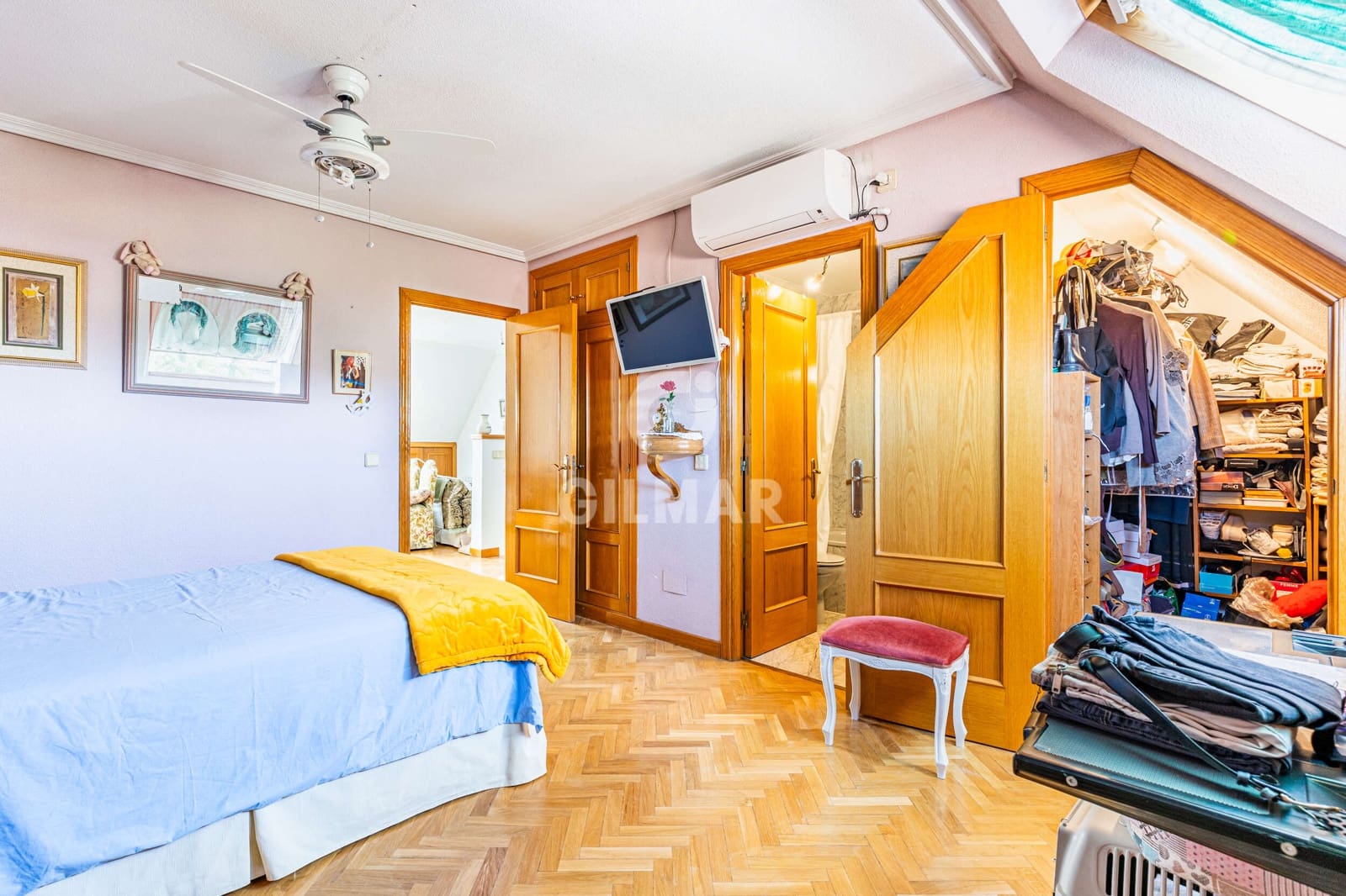 4 bedroom Terraced Villa for sale in Madrid city with garage - € 1,315,000 (Ref: 9874235)