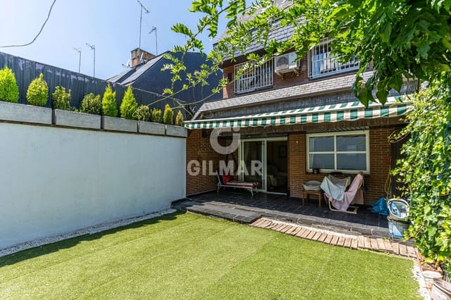4 bedroom Terraced Villa for sale in Mirasierra, Madrid city with garage - € 1,315,000 (Ref: 9874235)