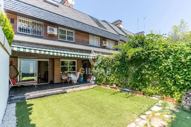 4 bedroom Terraced Villa for sale in Mirasierra, Madrid city with garage - € 1,315,000 (Ref: 9874235)