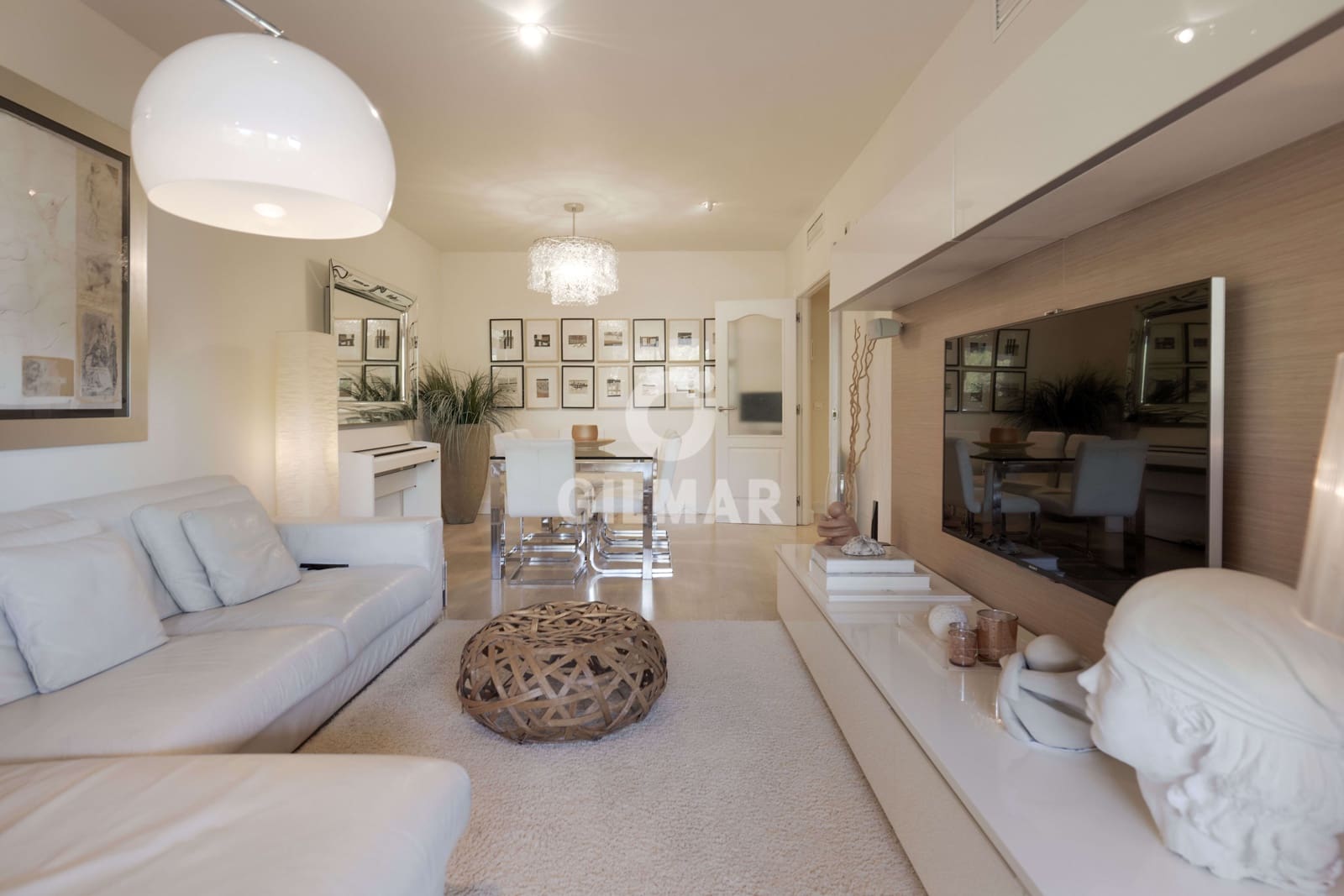 3 soverom Leilighet til salgs i Marbella med svømmebasseng garasje - € 895 000 (Ref: 9879793)