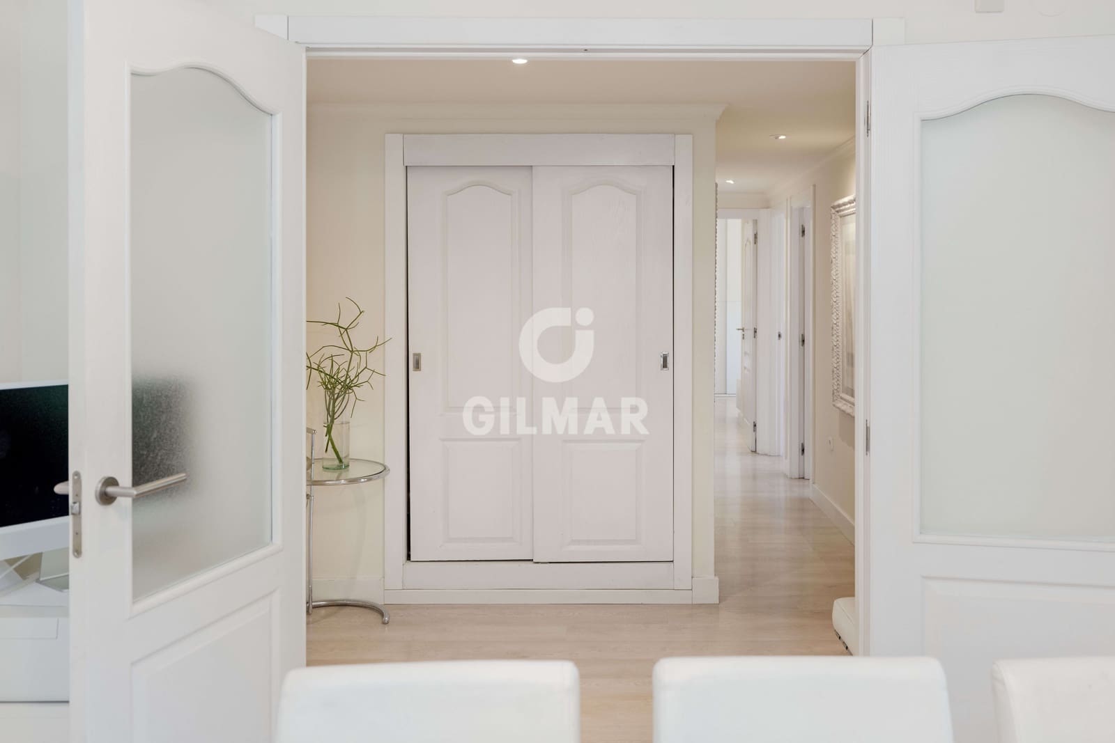 3 soverom Leilighet til salgs i Marbella med svømmebasseng garasje - € 895 000 (Ref: 9879793)