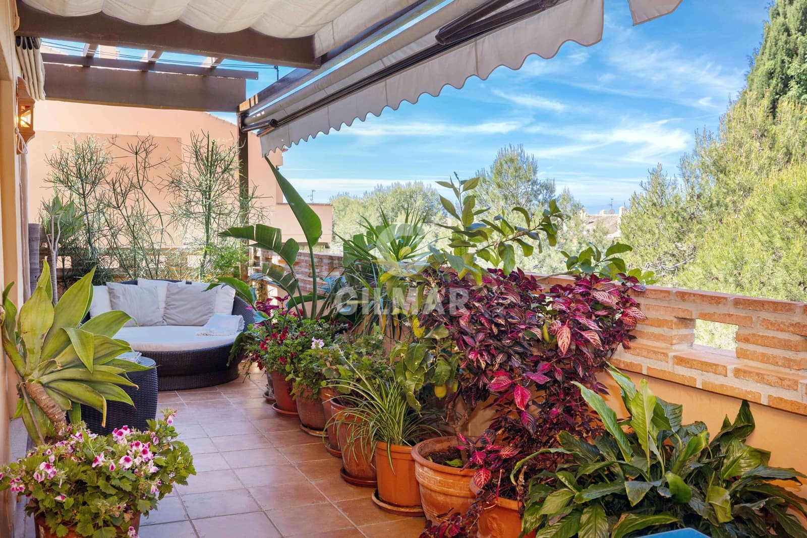 3 soverom Leilighet til salgs i Marbella med svømmebasseng garasje - € 895 000 (Ref: 9879793)