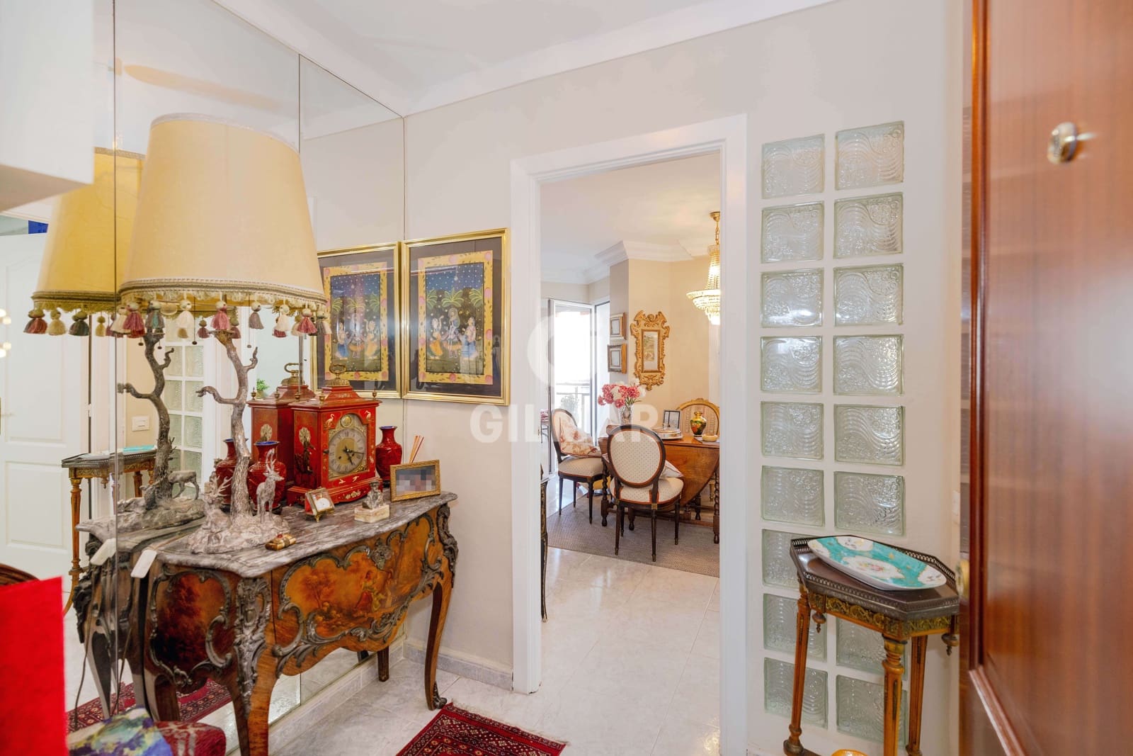 3 makuuhuone Asunto myytävänä paikassa Marbella - 455 000 € (Ref: 9879896)