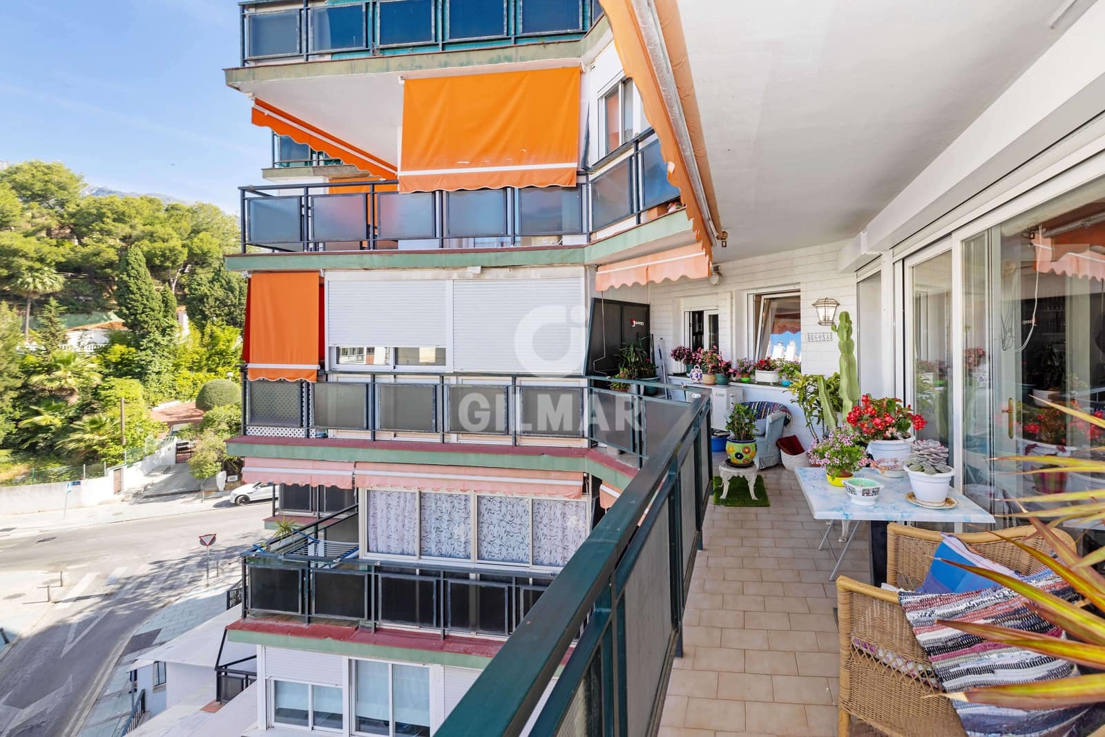 3 makuuhuone Asunto myytävänä paikassa Marbella - 455 000 € (Ref: 9879896)