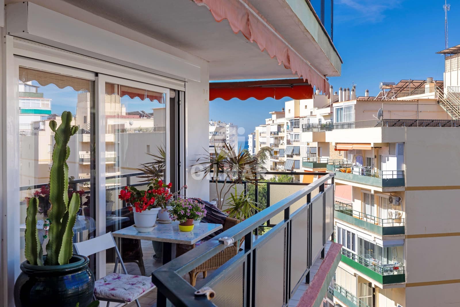 3 makuuhuone Asunto myytävänä paikassa Marbella - 455 000 € (Ref: 9879896)