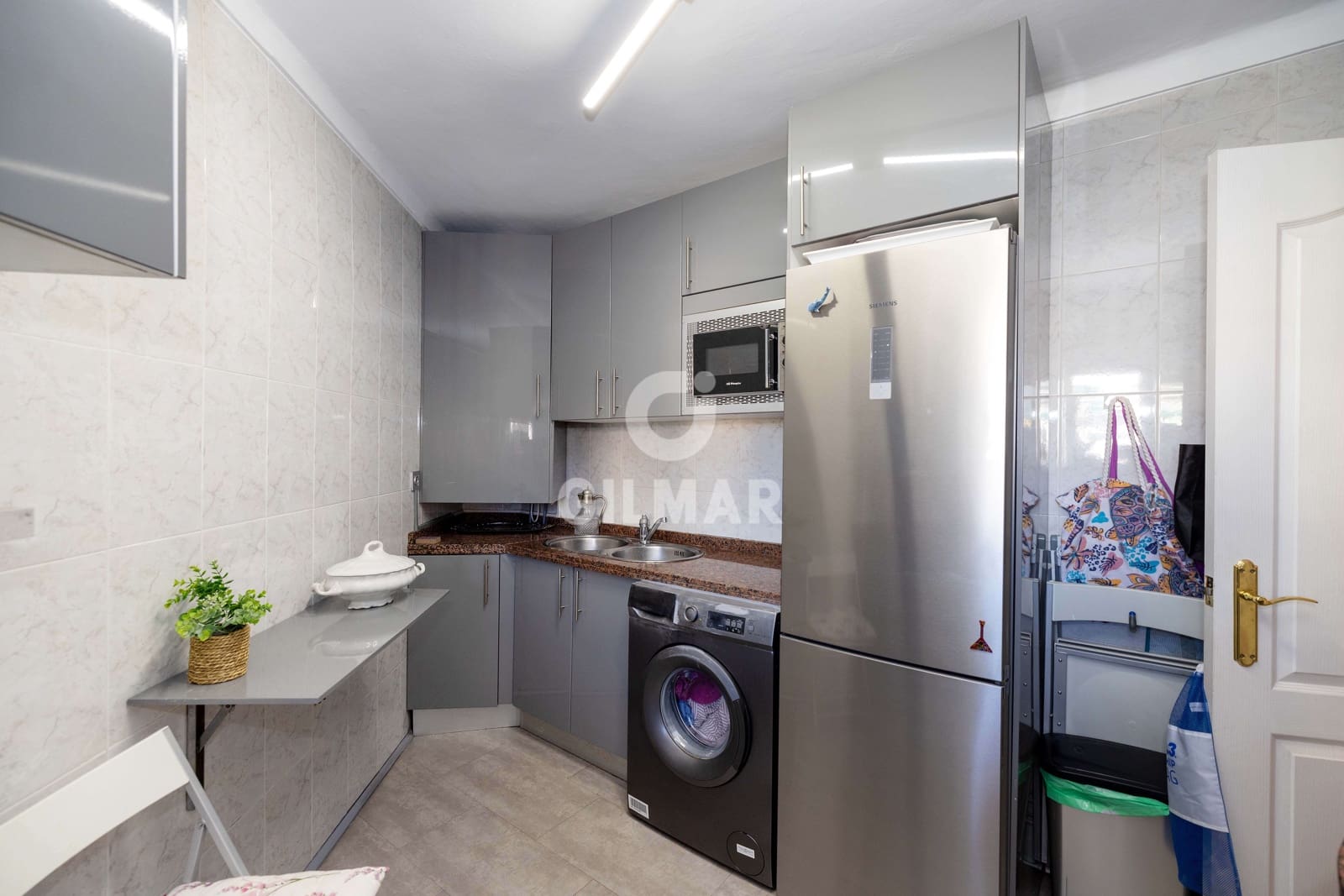 3 makuuhuone Asunto myytävänä paikassa Marbella - 455 000 € (Ref: 9879896)