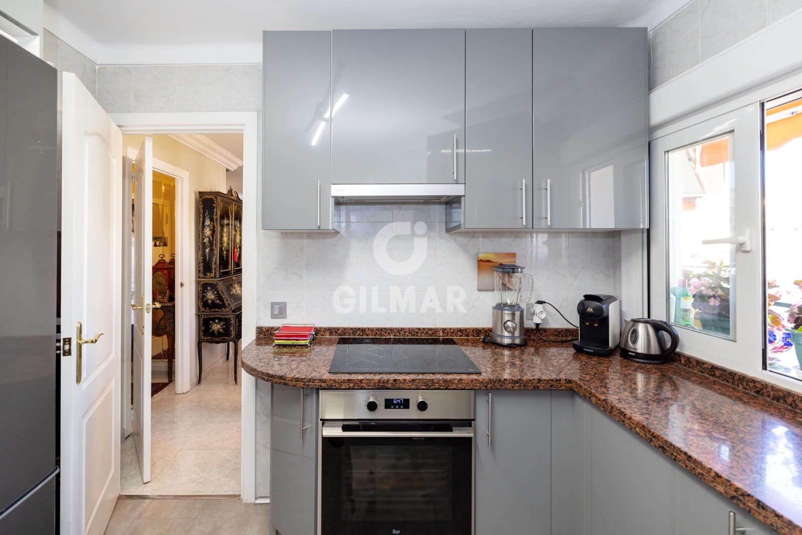 3 makuuhuone Asunto myytävänä paikassa Marbella - 455 000 € (Ref: 9879896)