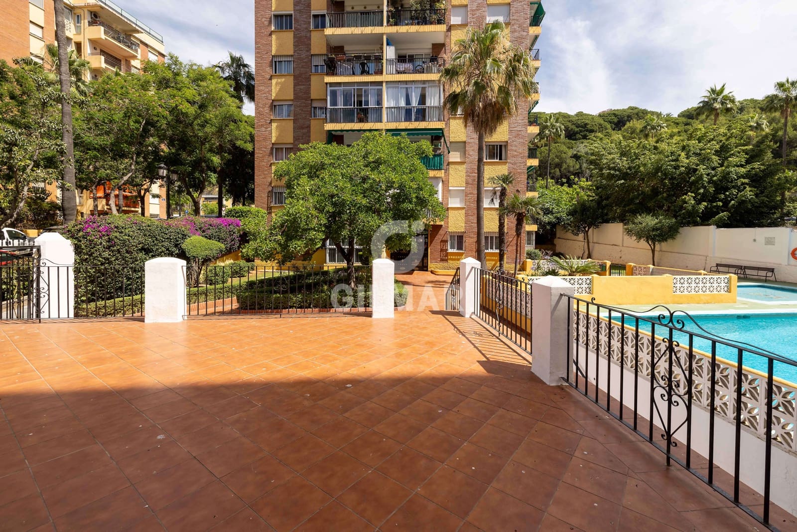 3 quarto Apartamento para venda em Marbella com piscina - 449 999 € (Ref: 9882455)