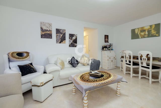 3 quarto Apartamento para venda em Playa de Fontanilla, Marbella com piscina - 449 999 € (Ref: 9882455)