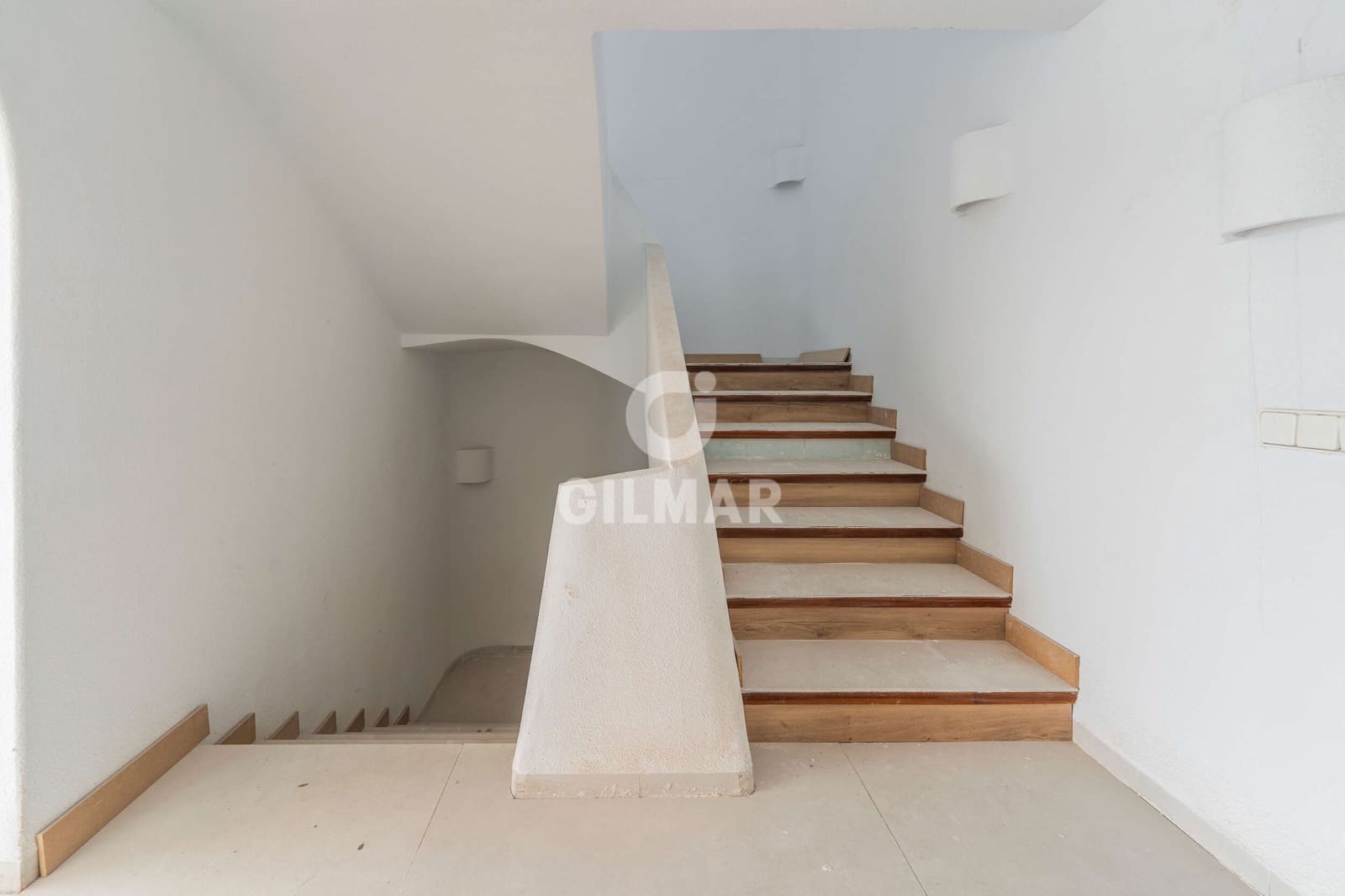 4 bedroom Villa for sale in San Sebastian de los Reyes with pool garage - € 1,995,000 (Ref: 9889173)