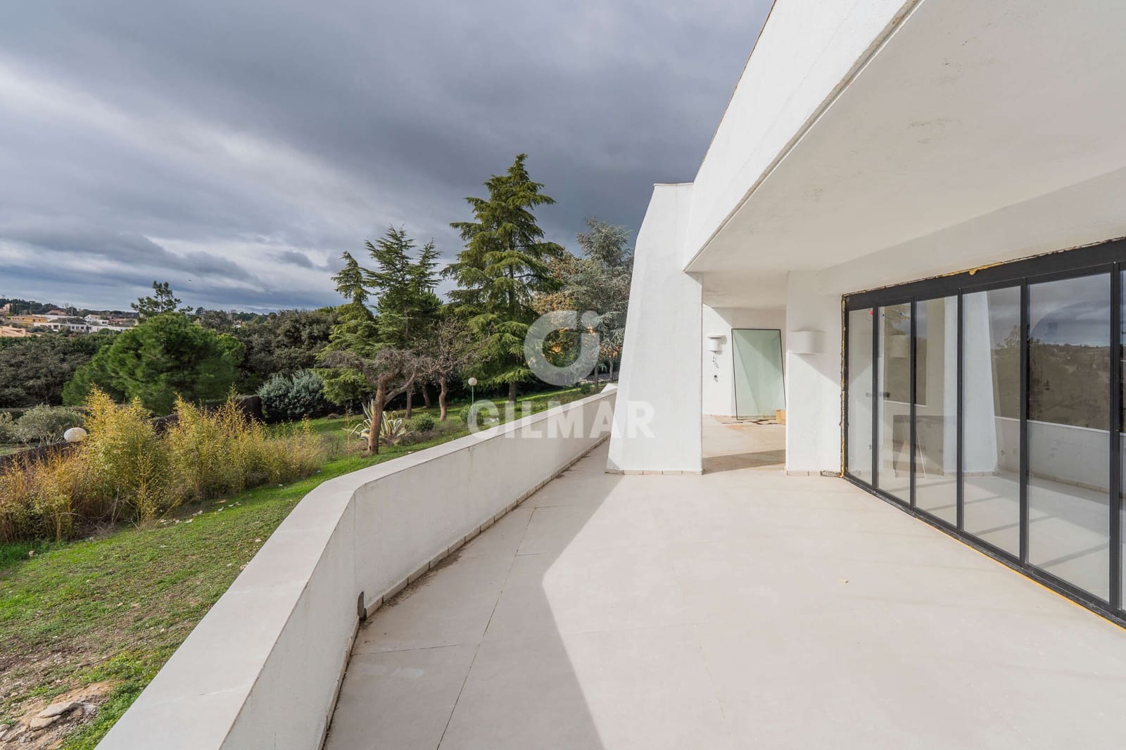 4 bedroom Villa for sale in San Sebastian de los Reyes with pool garage - € 1,995,000 (Ref: 9889173)