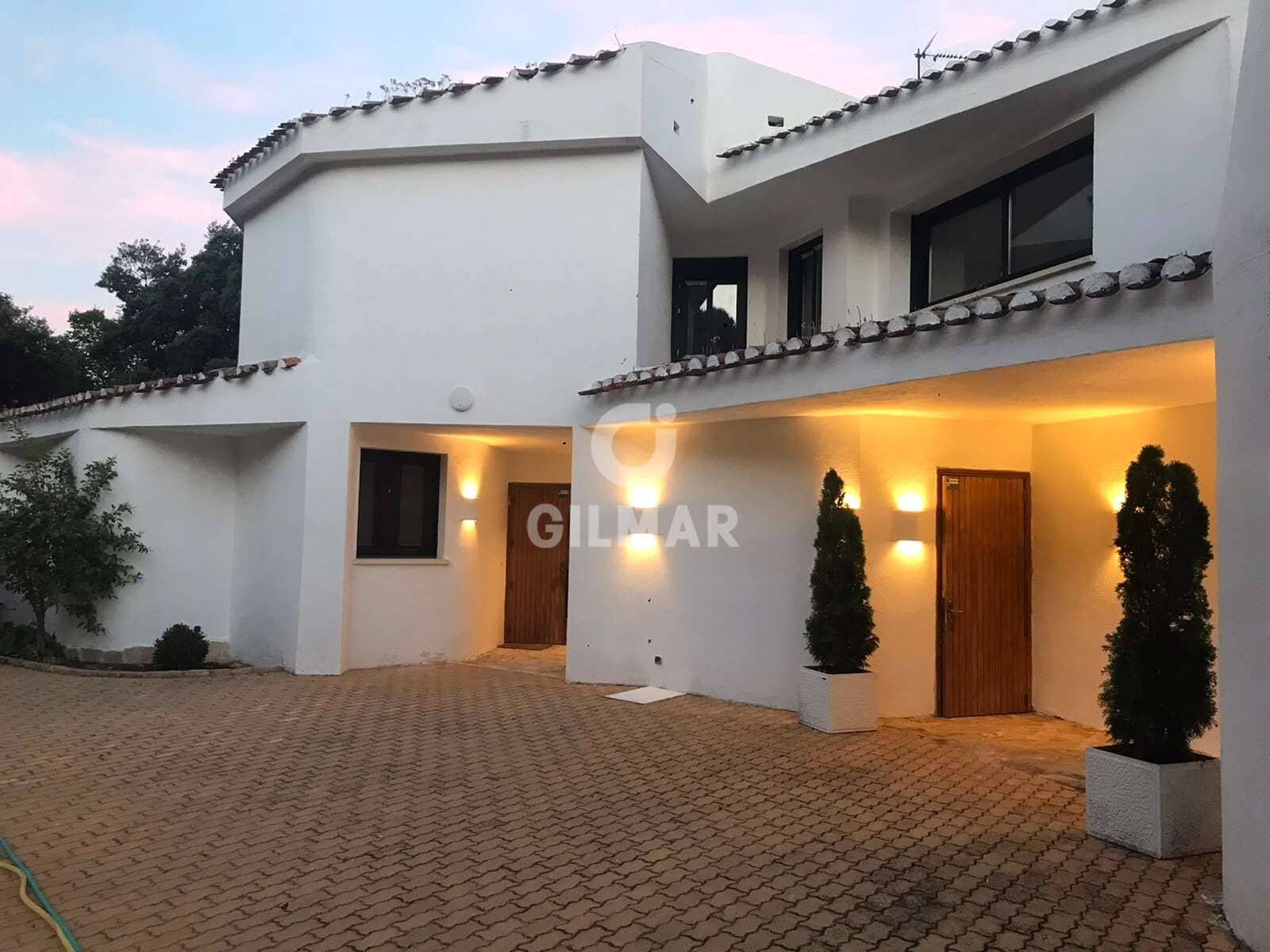 4 bedroom Villa for sale in San Sebastian de los Reyes with pool garage - € 1,995,000 (Ref: 9889173)