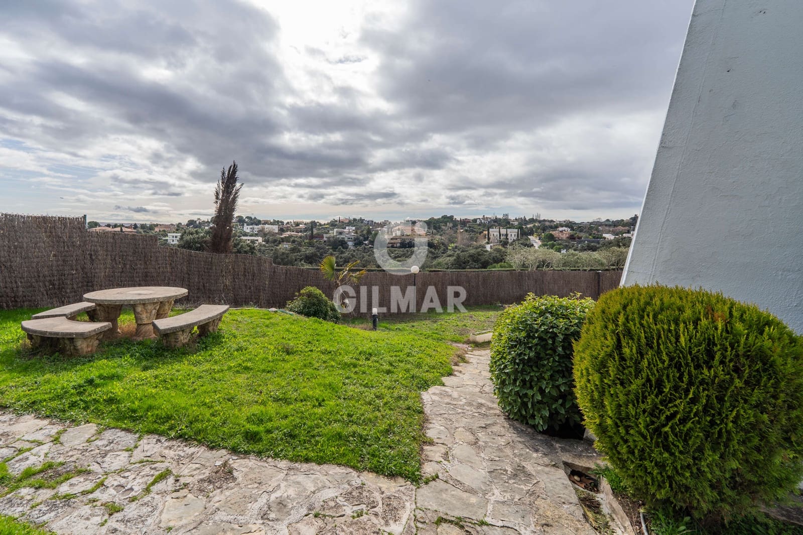 4 bedroom Villa for sale in San Sebastian de los Reyes with pool garage - € 1,995,000 (Ref: 9889173)