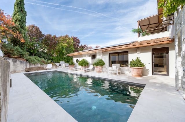 6 soverom Villa til salgs i Colmenar Viejo med svømmebasseng garasje - € 2 590 000 (Ref: 9889174)
