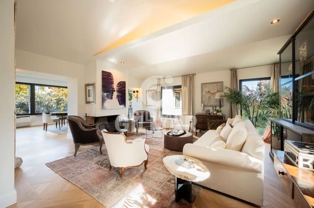 6 soverom Villa til salgs i Colmenar Viejo med svømmebasseng garasje - € 2 590 000 (Ref: 9889174)