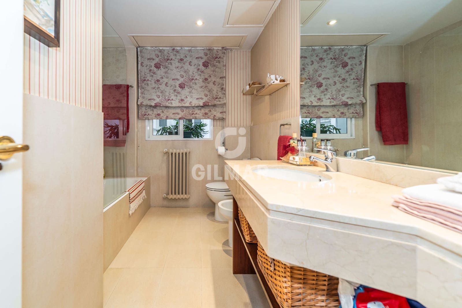 4 soveværelse Lejlighed til salg i Madrid by med garage - € 2.350.000 (Ref: 9890690)