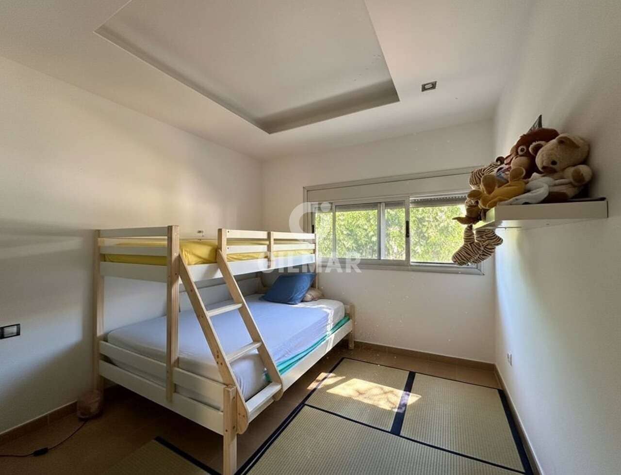 Chalet de 3 habitaciones en Costa del Silencio en venta con piscina garaje - 670.000 € (Ref: 9890983)