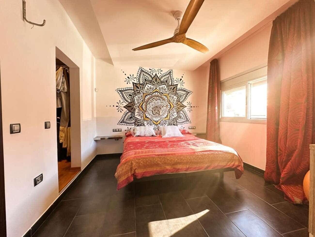 Chalet de 3 habitaciones en Costa del Silencio en venta con piscina garaje - 670.000 € (Ref: 9890983)