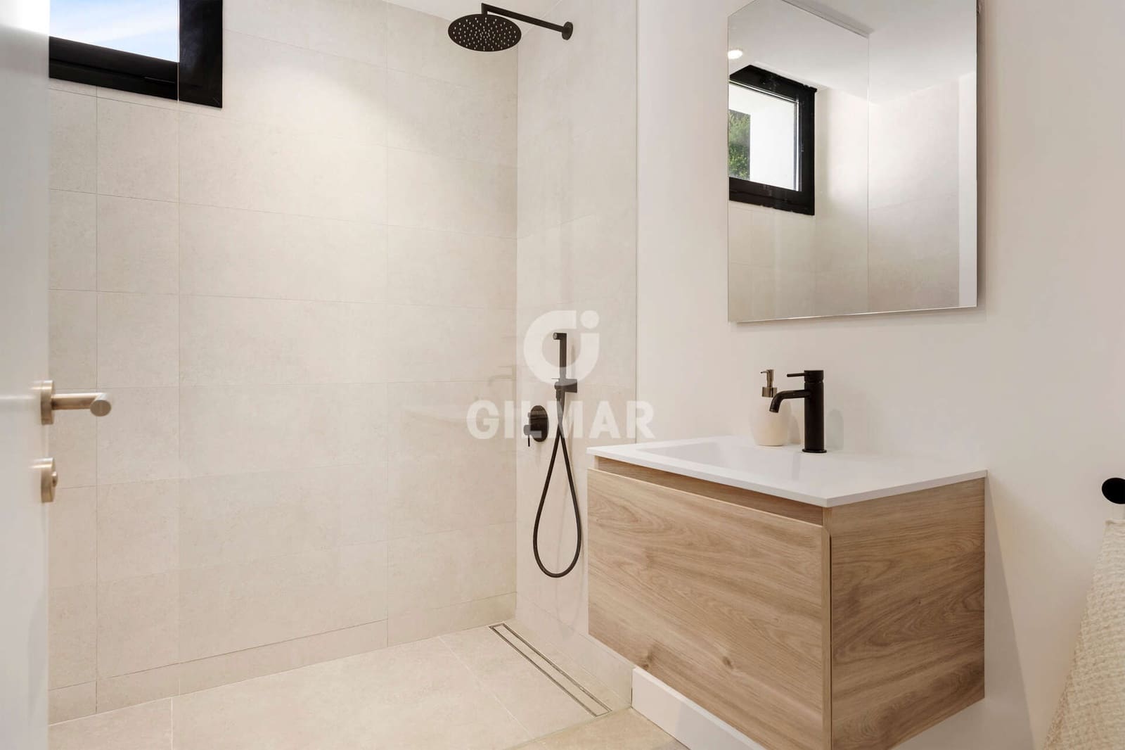 5 Zimmer Villa zu verkaufen in Marbesa mit Pool Garage - 3.345.000 € (Ref: 9891349)