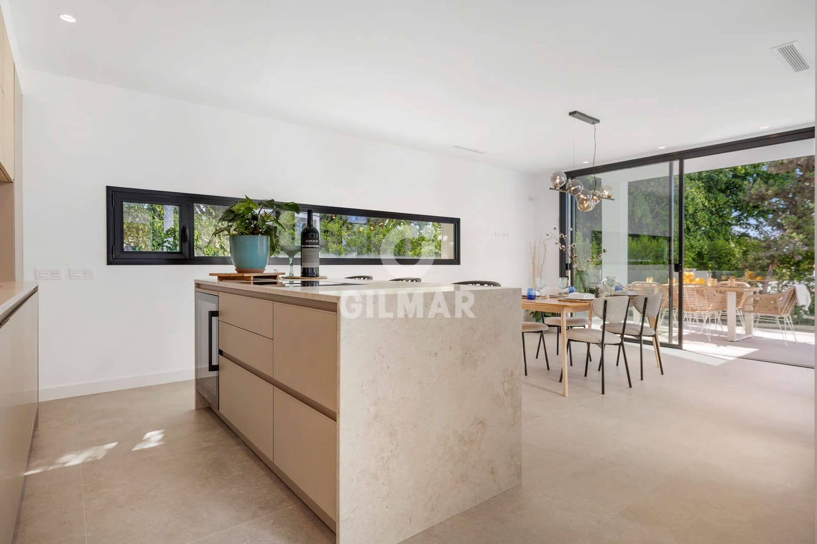 5 Zimmer Villa zu verkaufen in Marbesa mit Pool Garage - 3.345.000 € (Ref: 9891349)