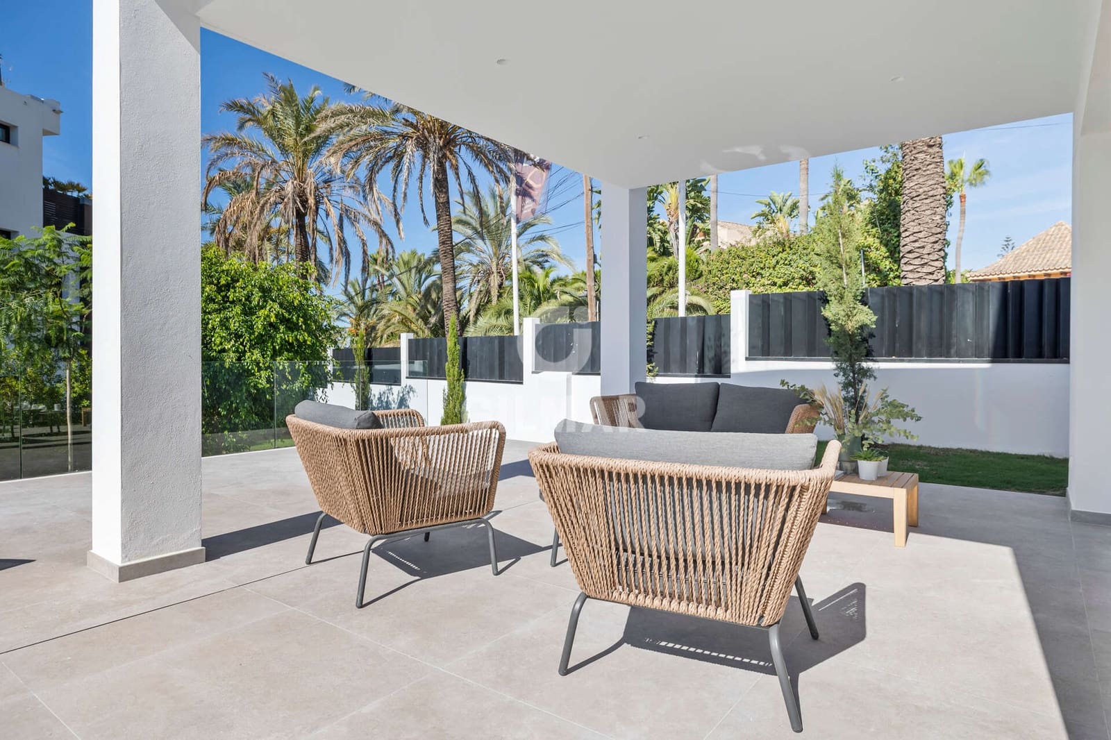 5 Zimmer Villa zu verkaufen in Marbesa mit Pool Garage - 3.345.000 € (Ref: 9891349)