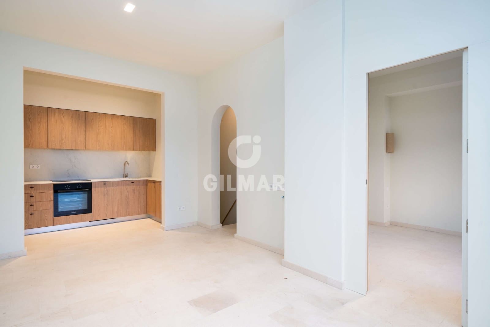 3 bedroom Flat for sale in Madrid city - € 600,000 (Ref: 9892984)