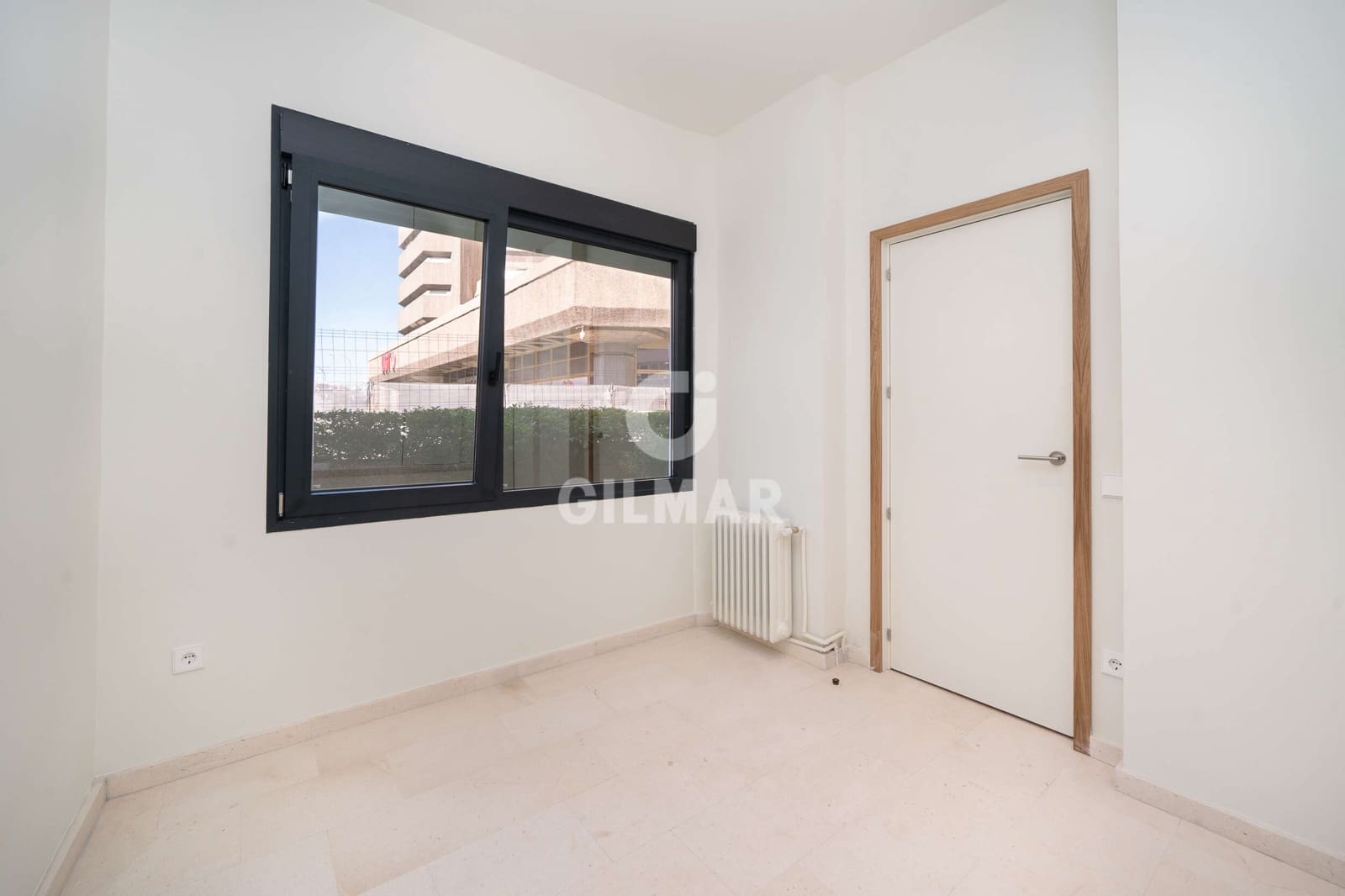 3 bedroom Flat for sale in Madrid city - € 600,000 (Ref: 9892984)