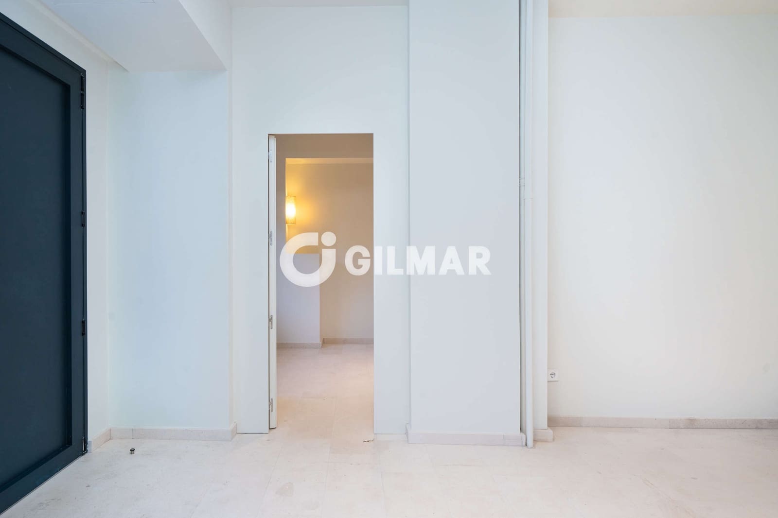 Piso de 3 habitaciones en Madrid ciudad en venta - 580.000 € (Ref: 9892984)