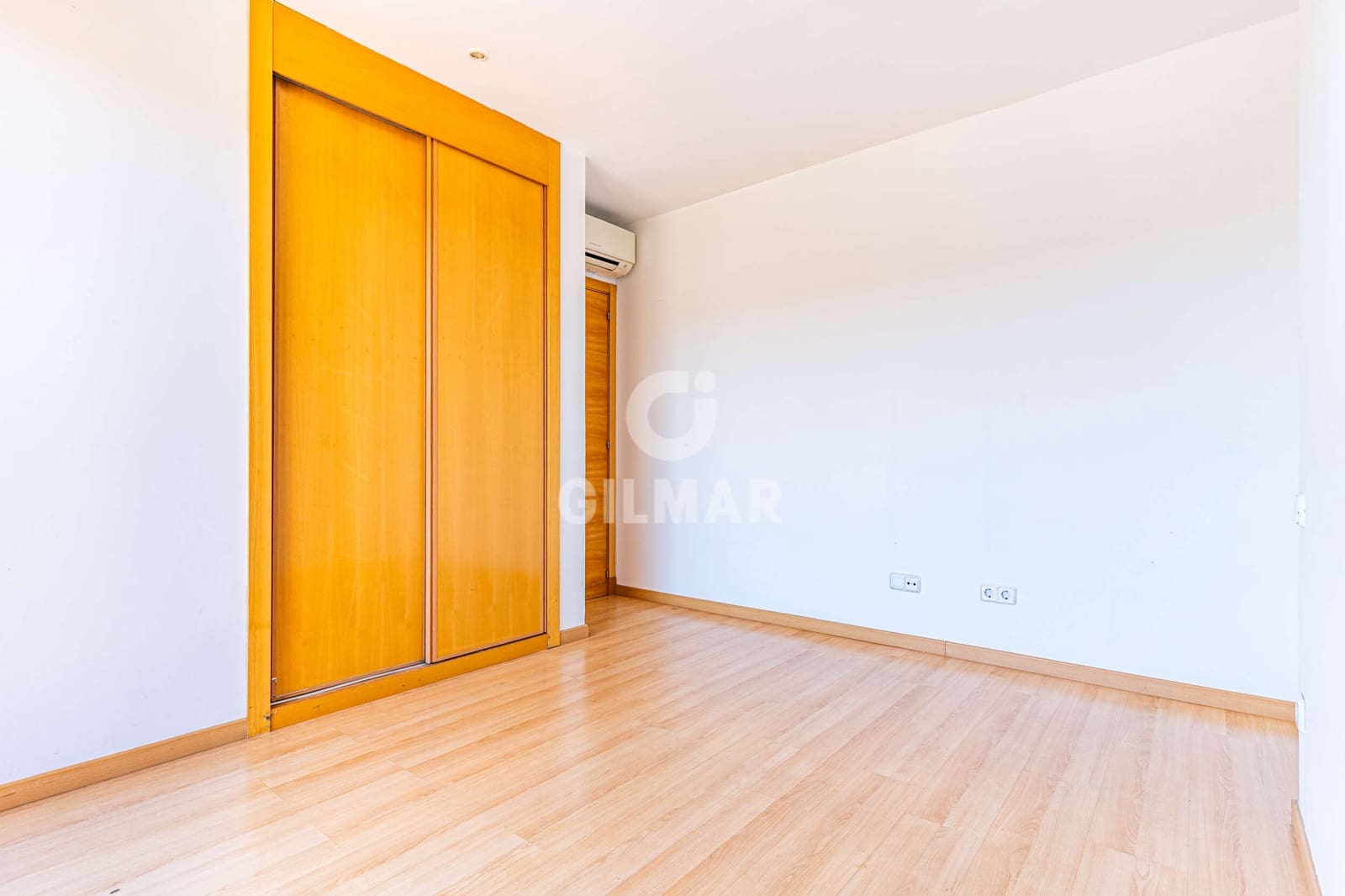 2 sovrum Takvåning till salu i Madrid stad med pool garage - 715 000 € (Ref: 9893249)
