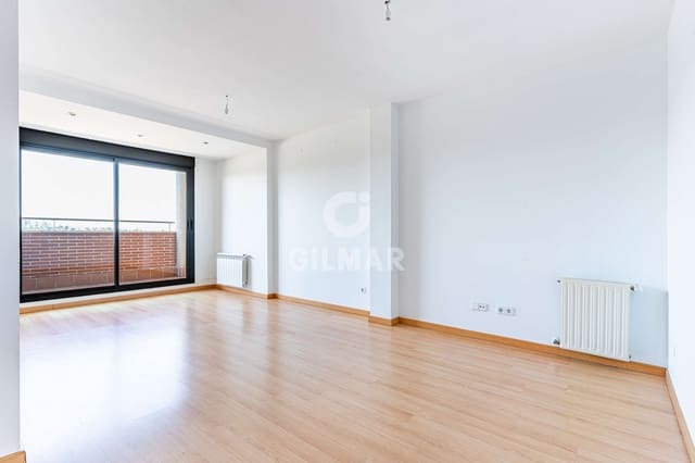 2 sovrum Takvåning till salu i Mirasierra, Madrid stad med pool garage - 715 000 € (Ref: 9893249)