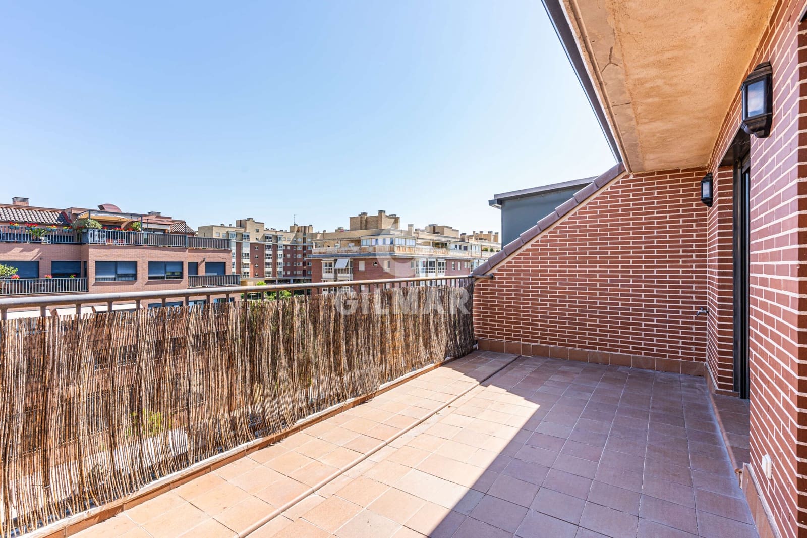 2 sovrum Takvåning till salu i Madrid stad med pool garage - 715 000 € (Ref: 9893249)