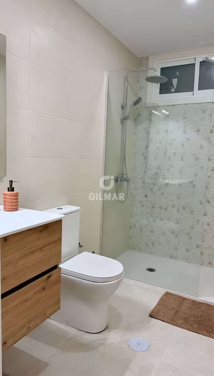 3 chambre Appartement à vendre à Los Cristianos avec piscine - 339 000 € (Ref: 9895381)