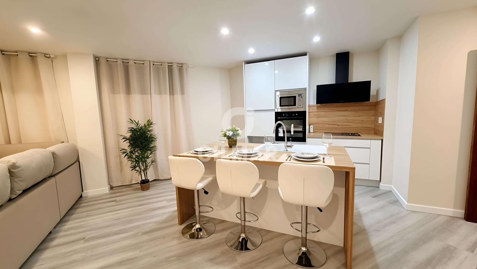 3 chambre Appartement à vendre à Los Cristianos avec piscine - 339 000 € (Ref: 9895381)